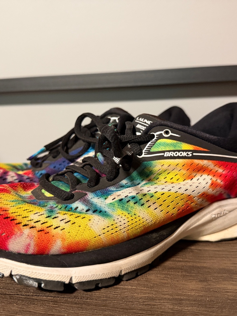 Brooks Women's Tie-Dye Multicolor Running Sneakers